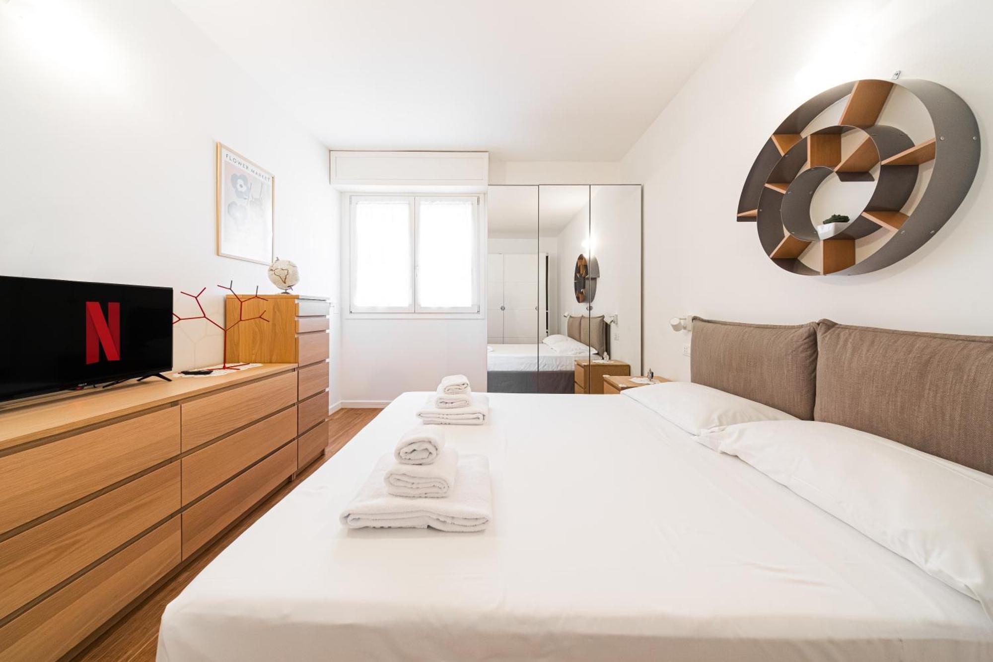 Nettuno Apartment - Private Garden In Bologna Center 외부 사진