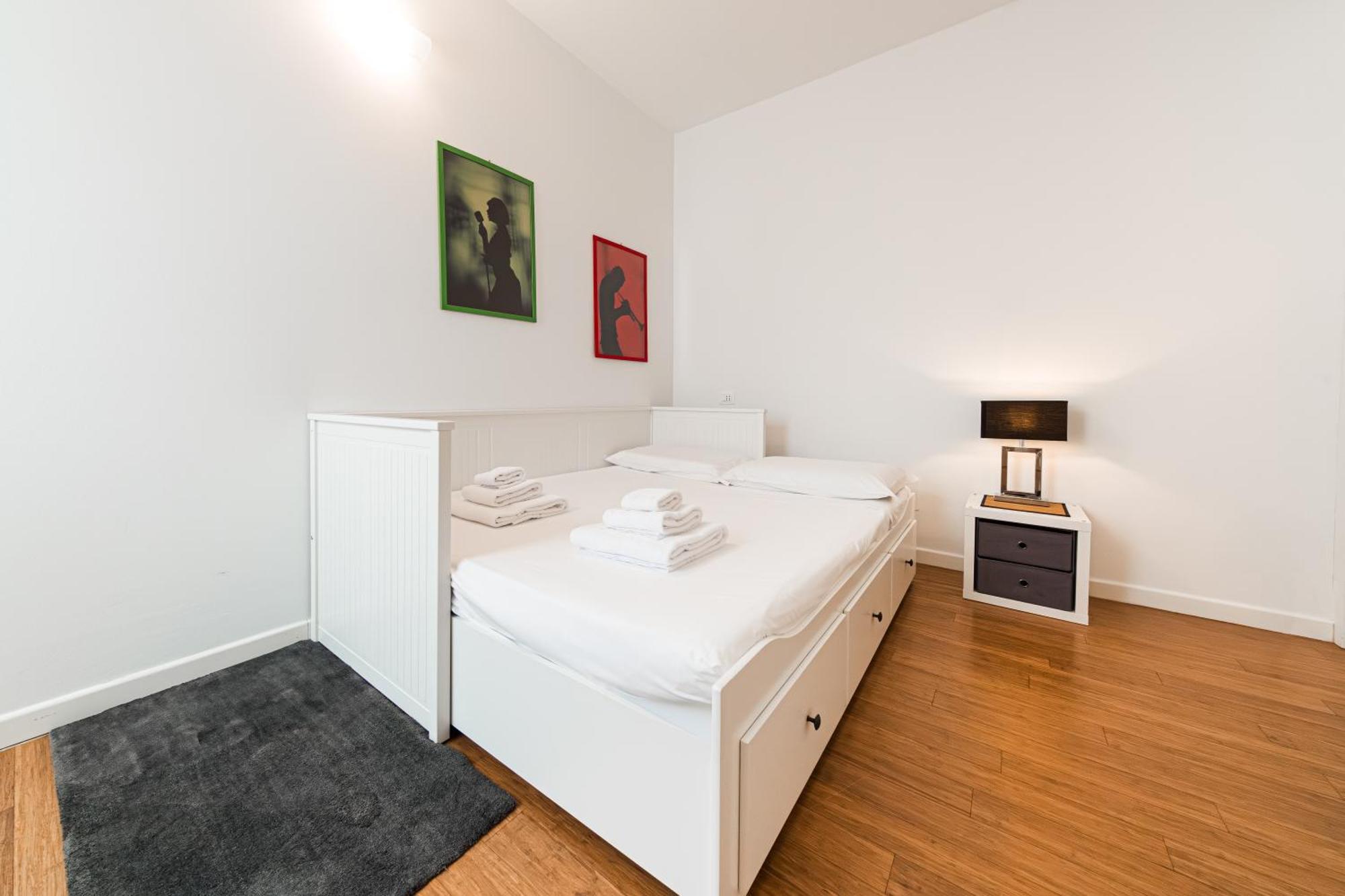 Nettuno Apartment - Private Garden In Bologna Center 외부 사진