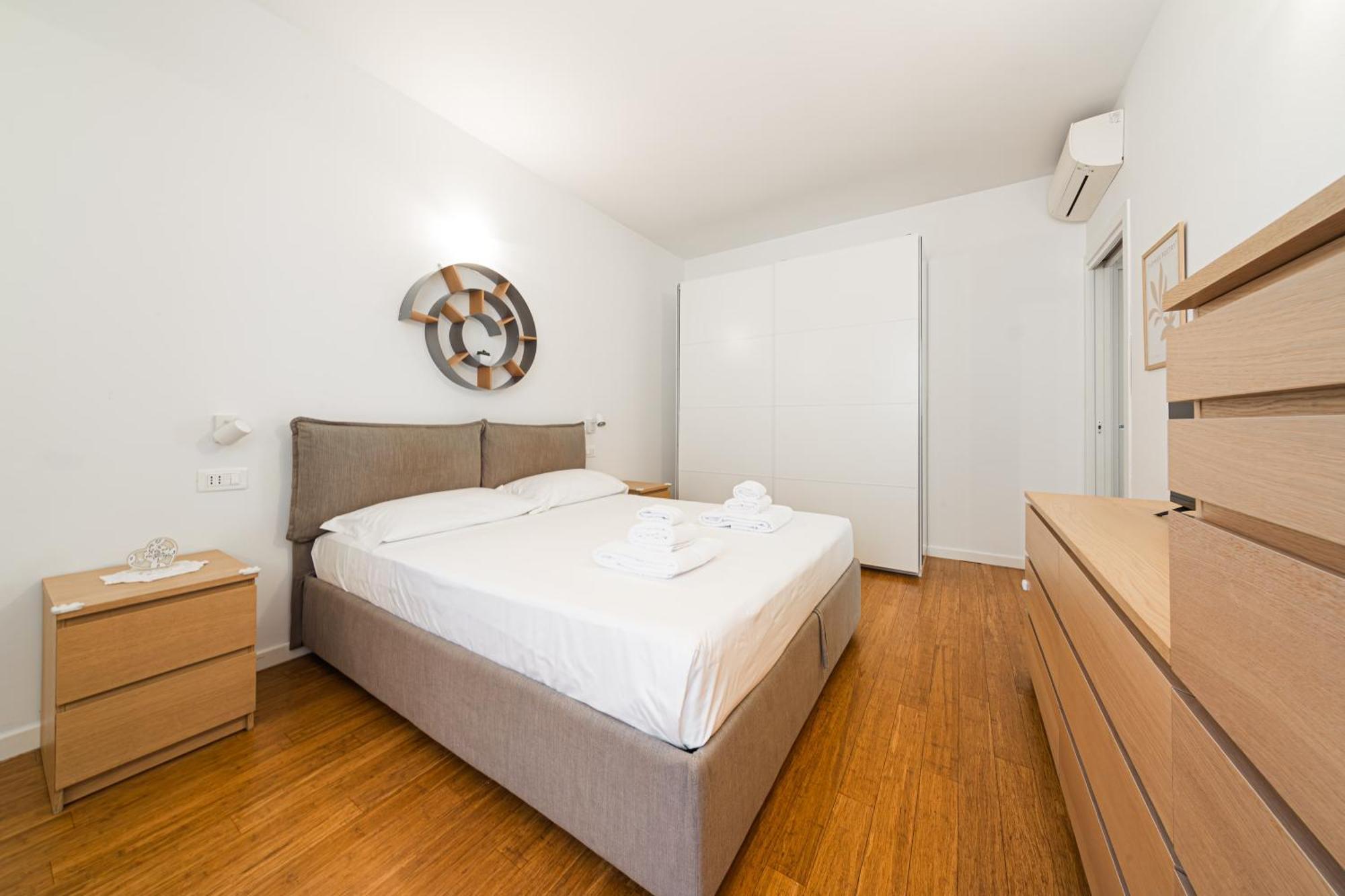 Nettuno Apartment - Private Garden In Bologna Center 외부 사진