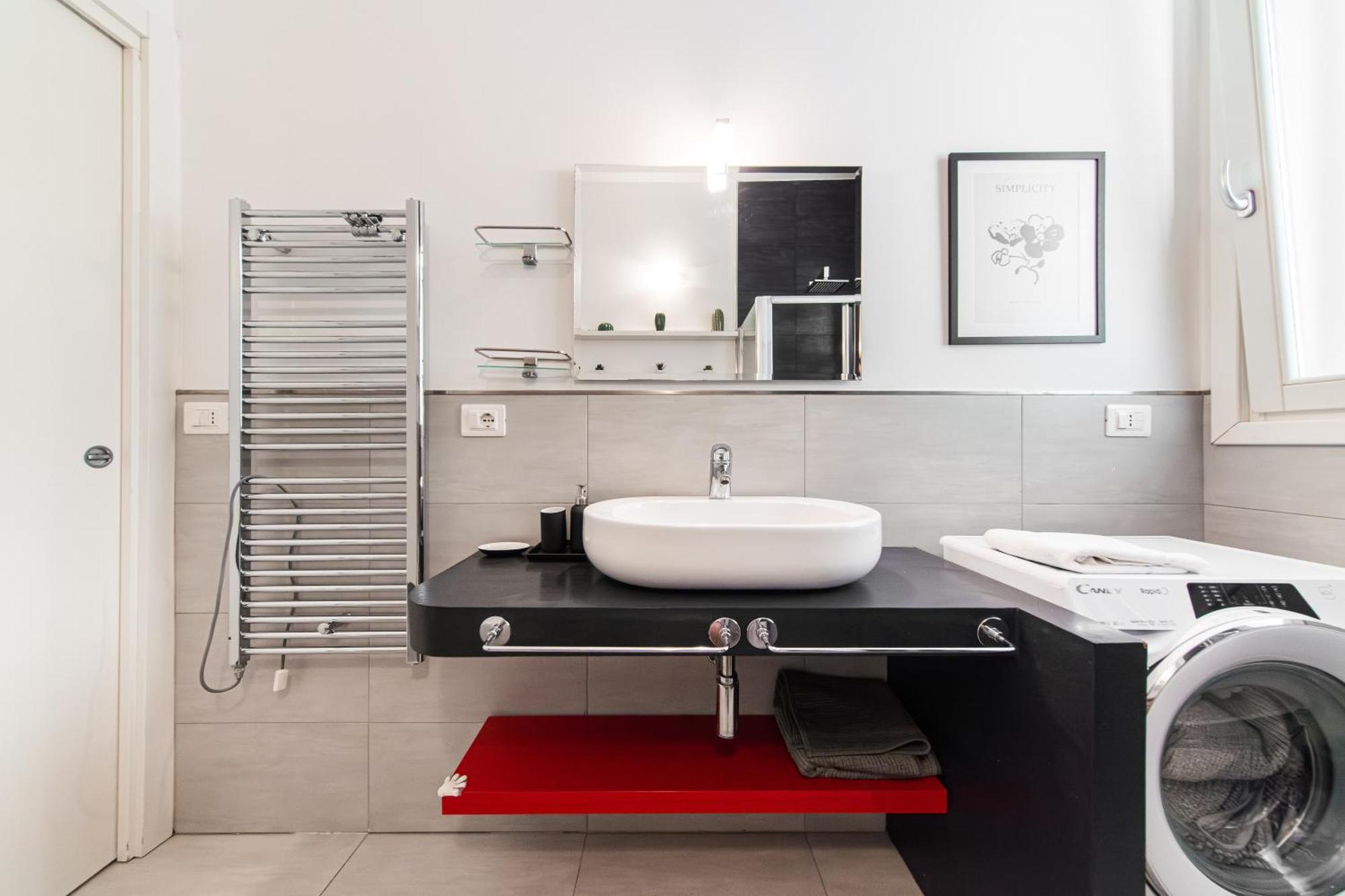 Nettuno Apartment - Private Garden In Bologna Center 외부 사진