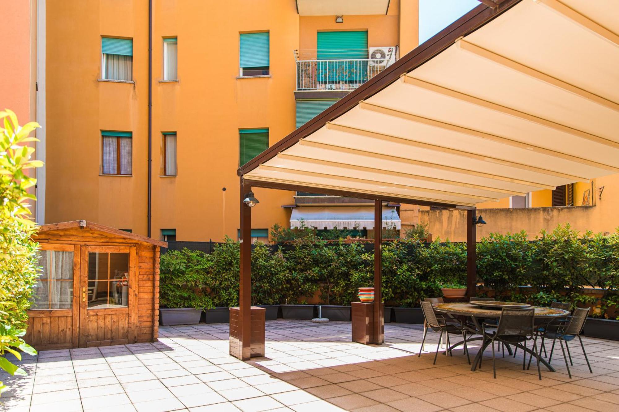 Nettuno Apartment - Private Garden In Bologna Center 외부 사진