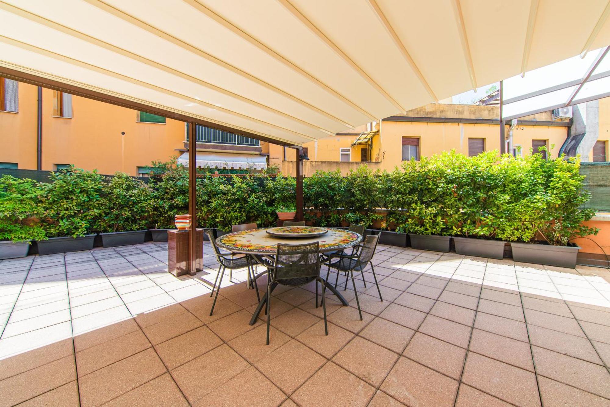 Nettuno Apartment - Private Garden In Bologna Center 외부 사진